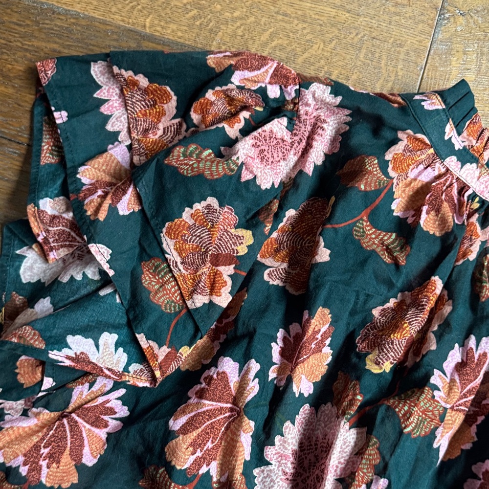 Trovata Floral Blouse - Green and Pink - Picture 8 of 8